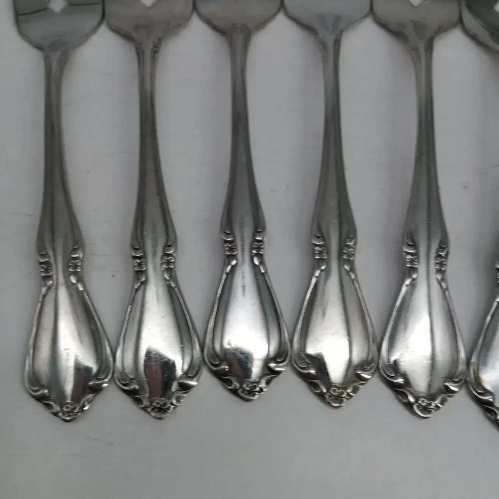 6X SF Oneida CHATEAU Stainless Flatware Salad Forks Glossy USA